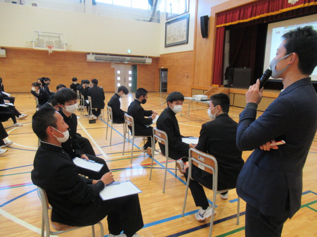 青森県立三本木農業恵拓高等学校にてプレゼン講座